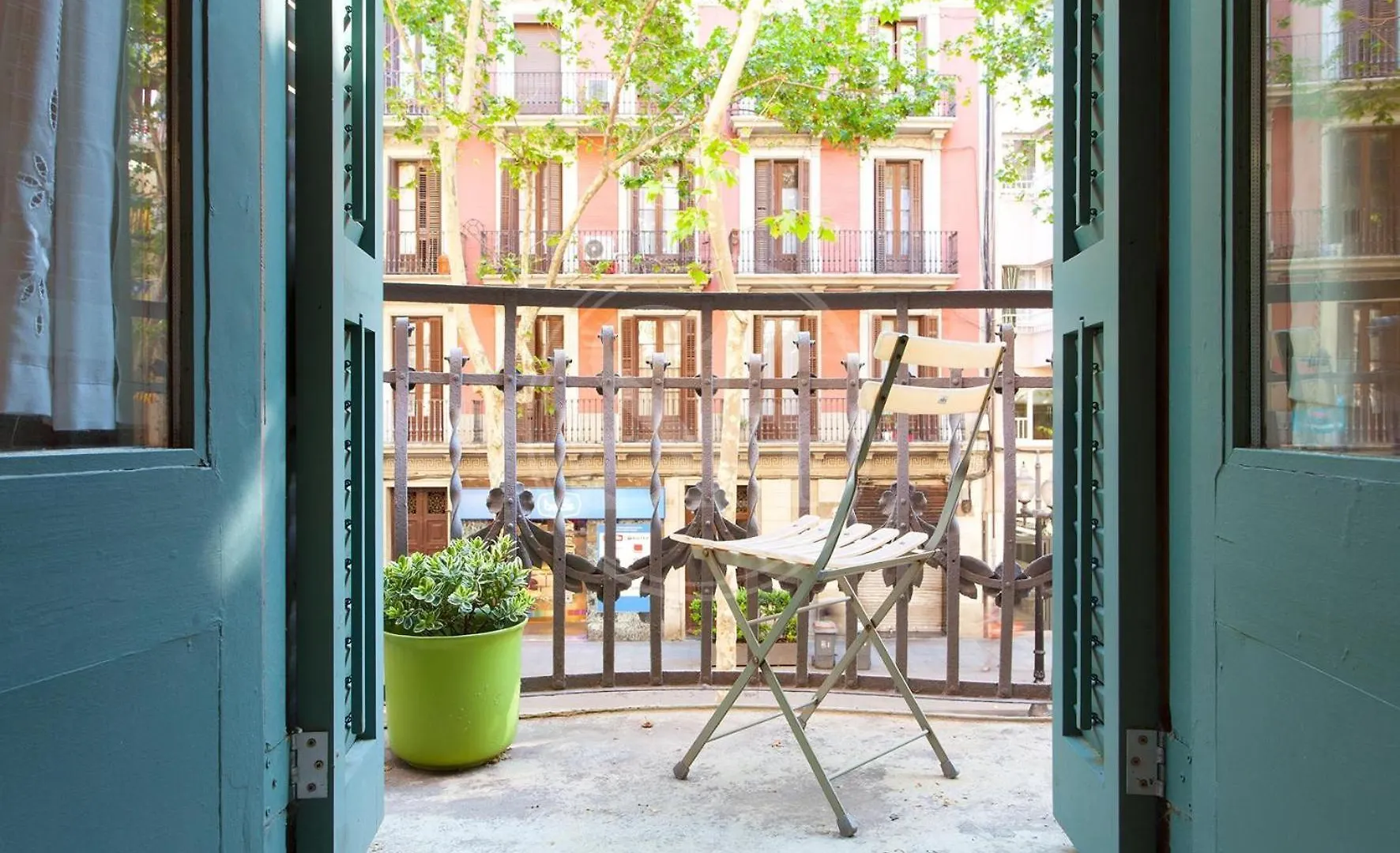 Bonito Apartamento En La Rambla Del Poblenou Barcelona Hiszpania